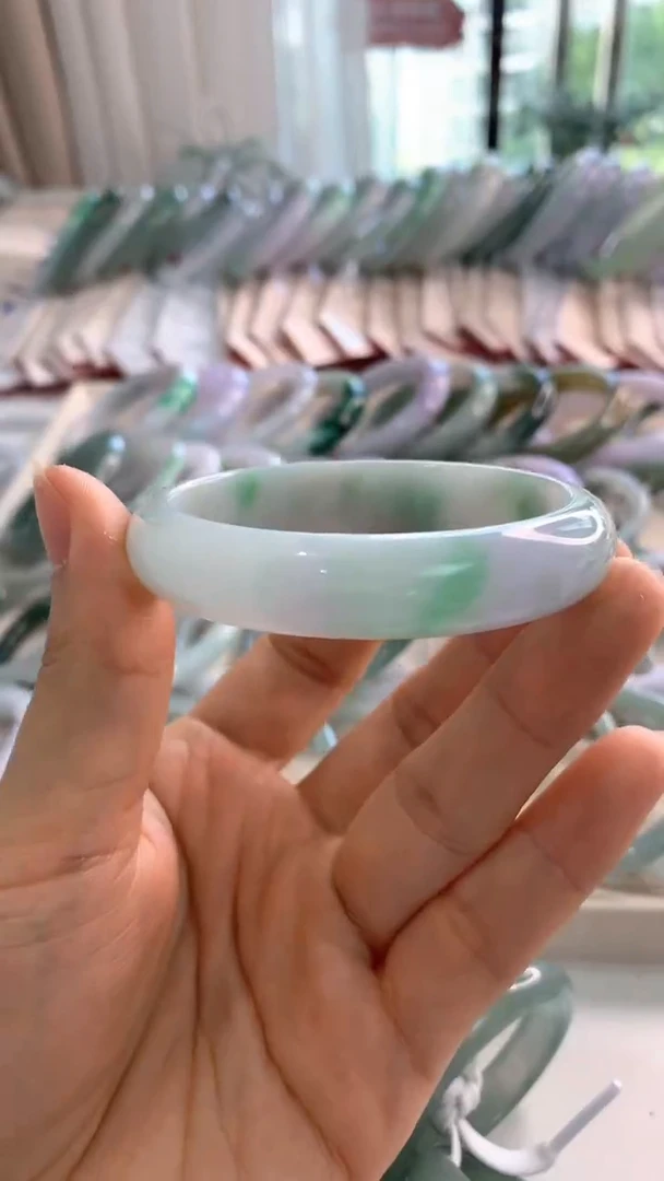 未镶嵌手镯翡翠54.5贵妃