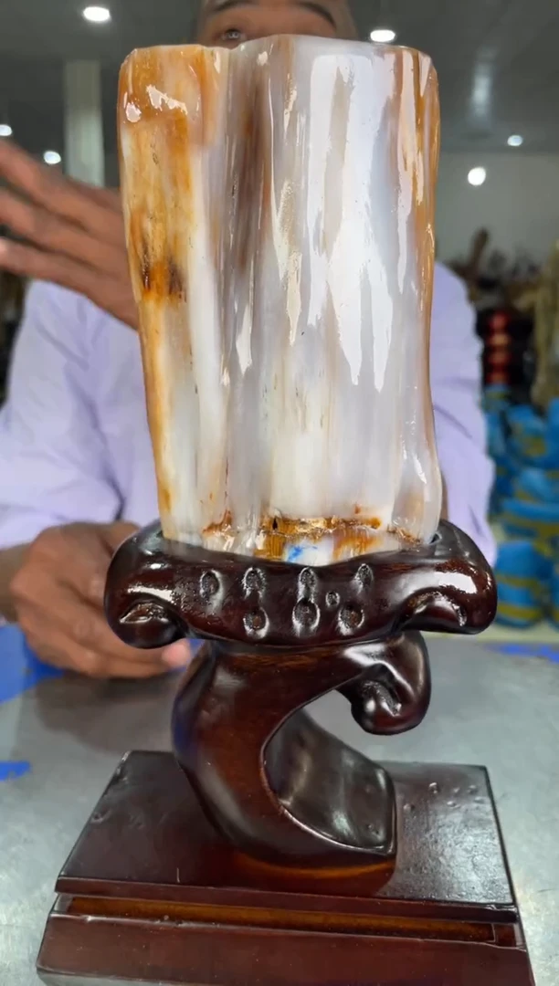 【闪购商品】硅化玉摆件未镶嵌40