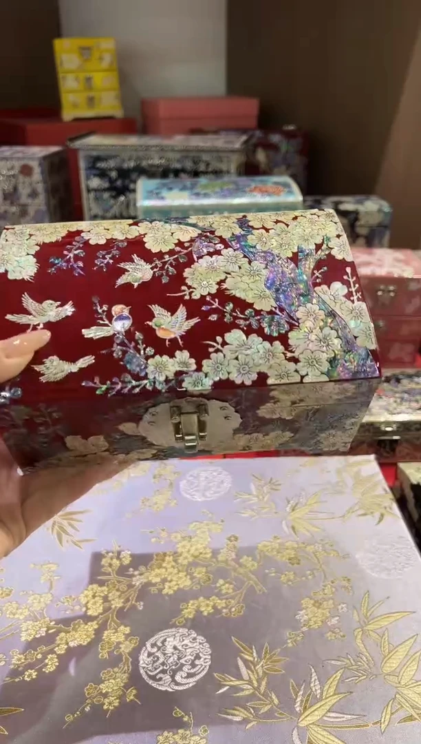 鱼锁满贝底·微瑕·弘贝雅螺钿漆器文化馆