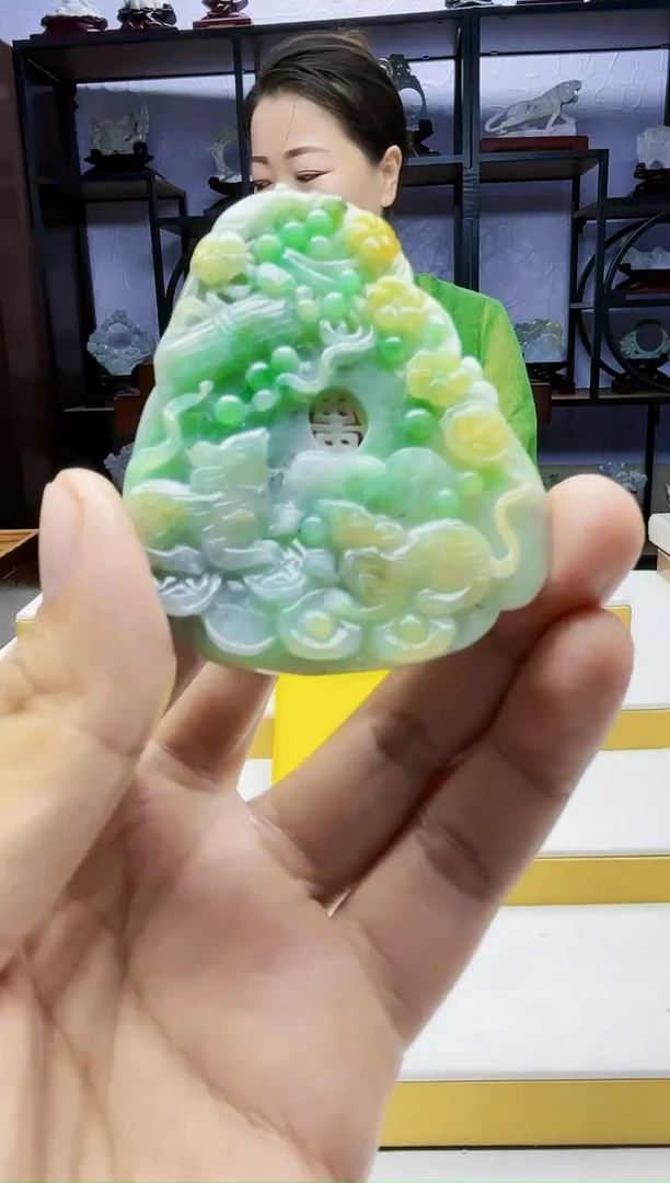 定制翡翠未镶嵌毛货05300069