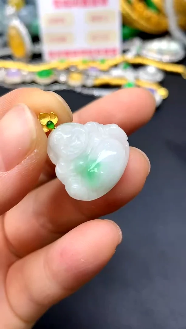 颈饰18K金镶嵌翡翠158-中国好珍宝