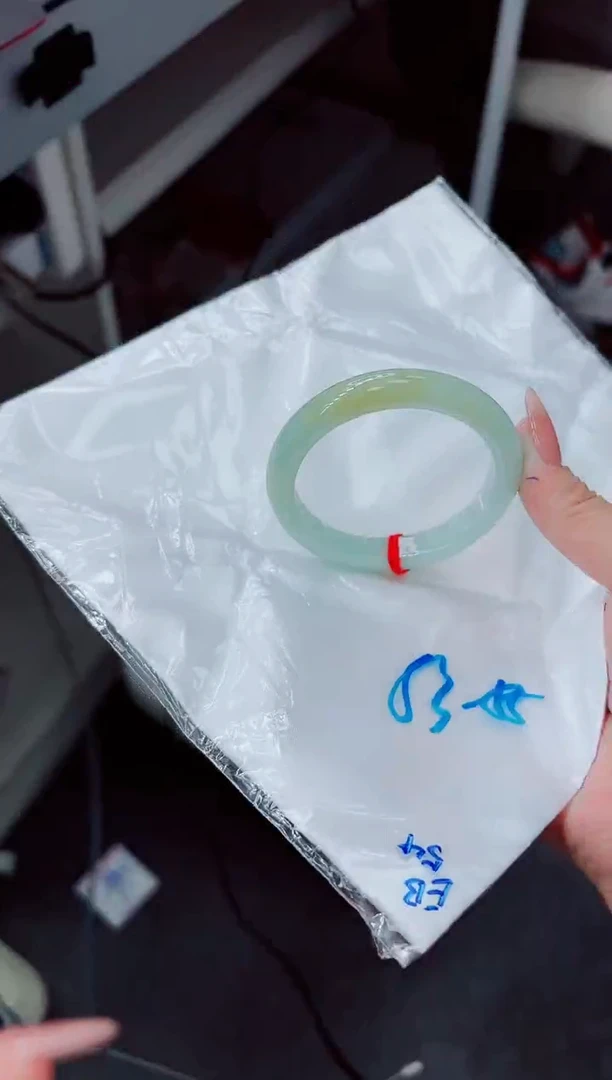 【闪购商品】翡翠手镯未镶嵌000000000