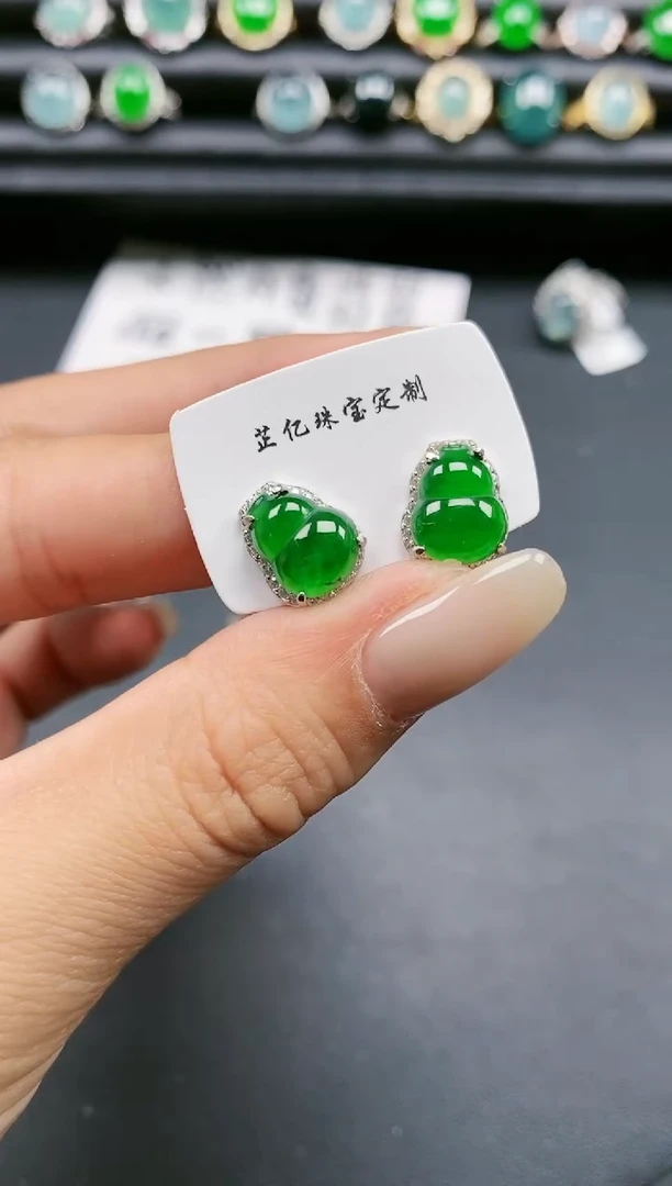 翡翠戒指银S925镶嵌111111