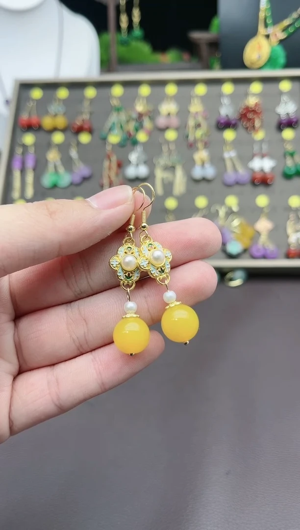 【闪购商品】玛瑙/玉髓耳钉银S925镶嵌330000