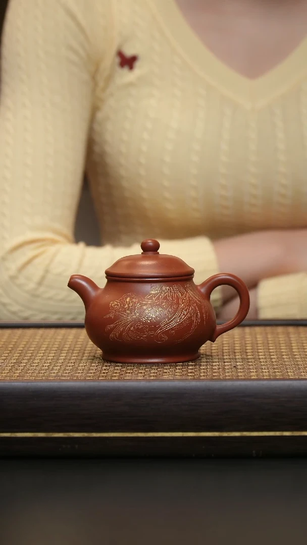 茶壶紫砂红皮龙 潘壶