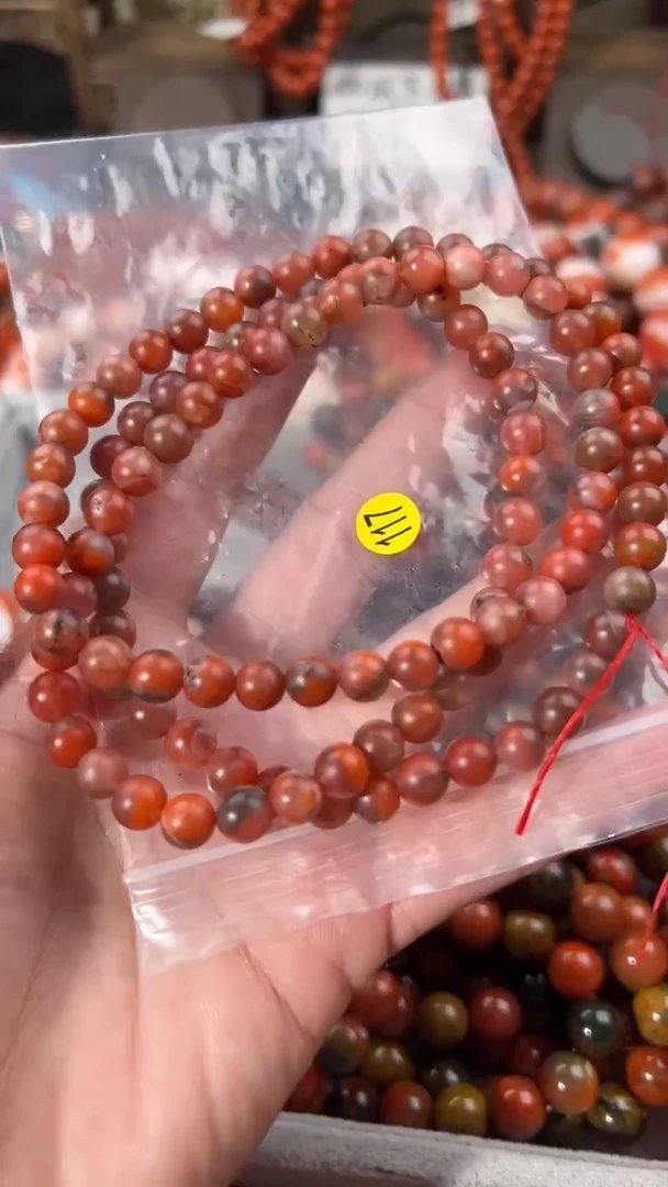南红玛瑙手串未镶嵌7+