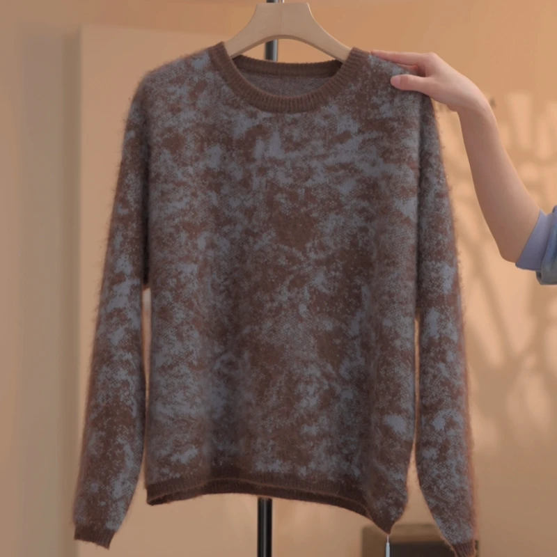 【越越】晕染印花针织打底衫女宽松百搭显瘦毛衣内搭上衣Y19223