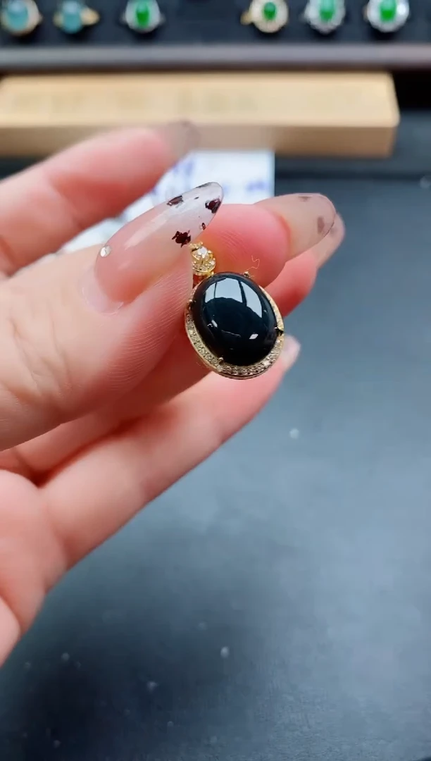 吊坠(赠链)银S925镶嵌翡翠1