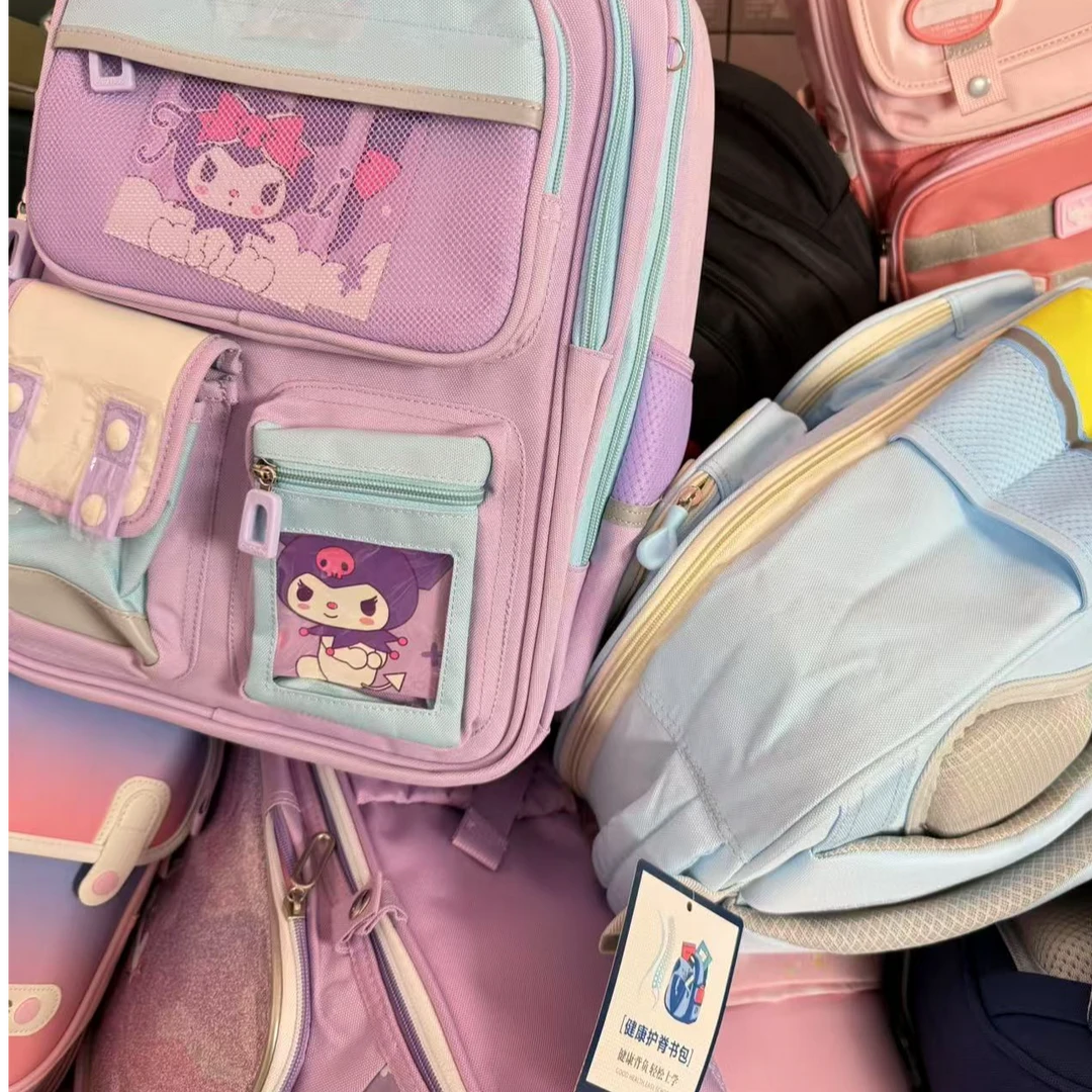 1孤品小学生书包3-6年级初中护脊减负儿童轻便大容量男女双肩背包