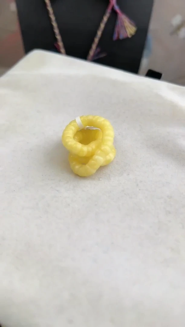 【闪购商品】琥珀裸石未镶嵌10122219-大肠