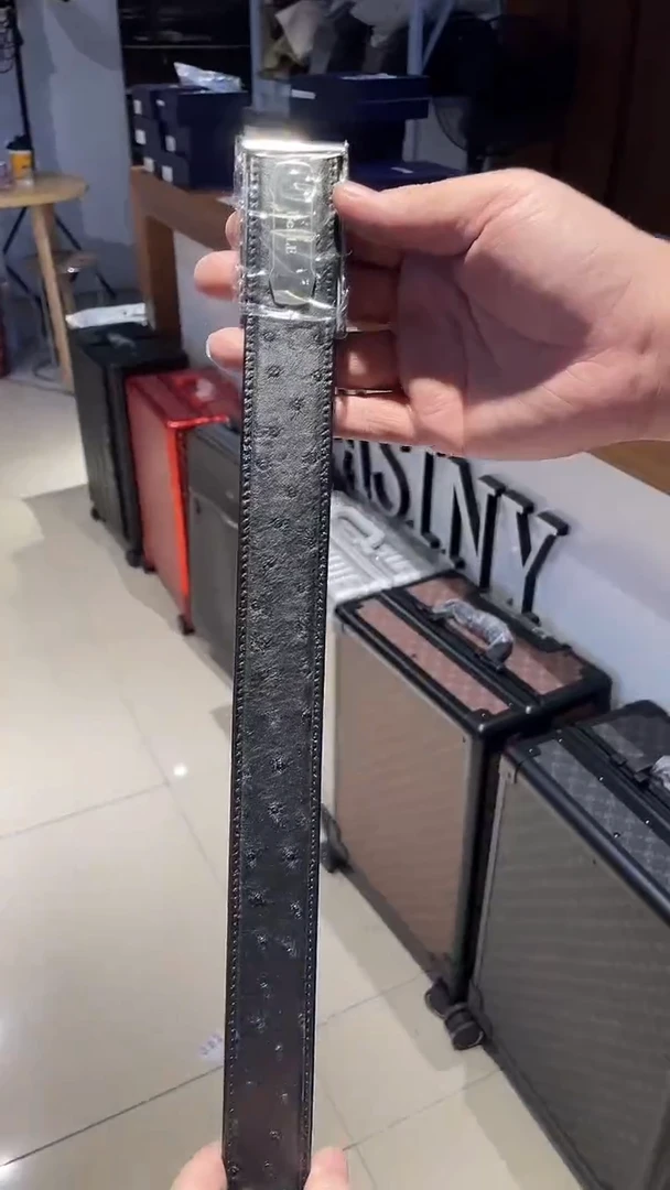 鸵鸟皮（革）149品牌男包清货中（不要卡单，理性消费）/长度130