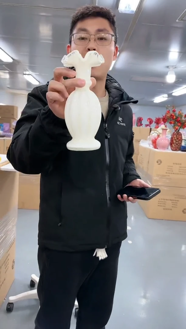 【闪购商品】玻璃小飞0017