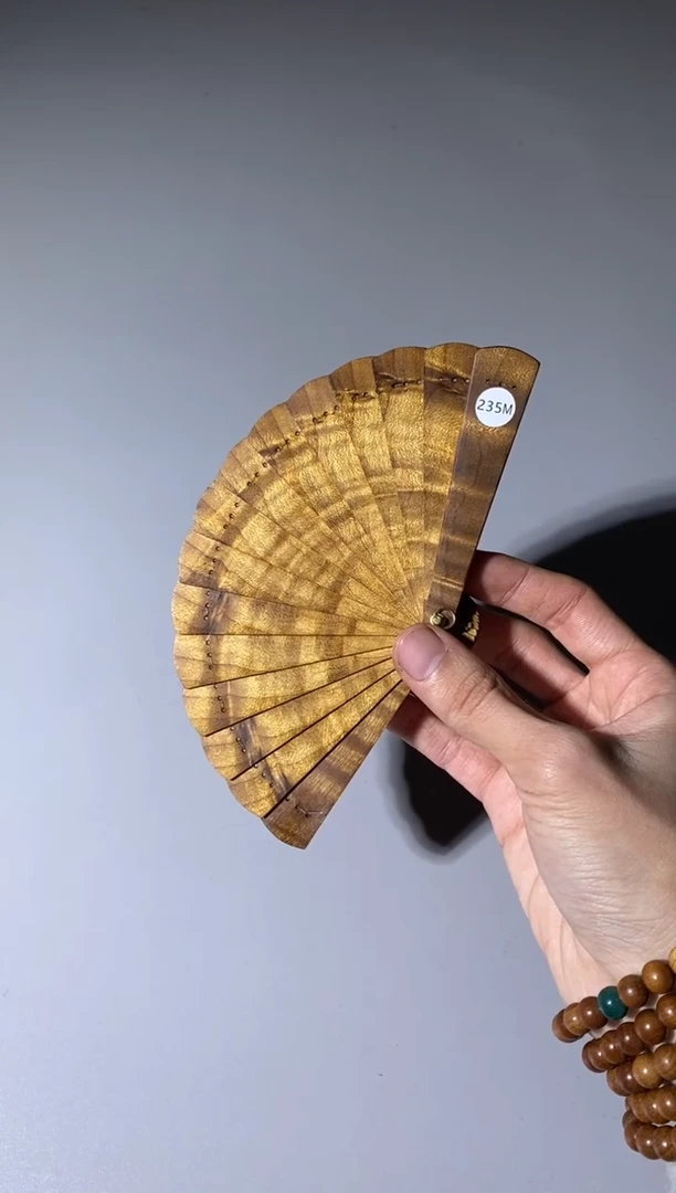 【闪购商品】金丝楠木雕235号10cm金丝楠迷你扇