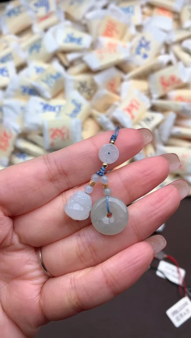 【闪购商品】翡翠挂件未镶嵌一47