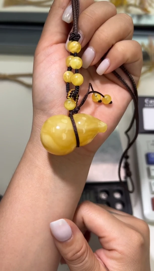 裸石琥珀未镶嵌琥珀蜜蜡吊坠