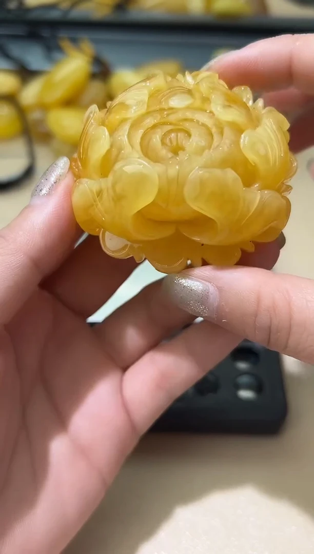 未镶嵌蜜蜡裸石蜜蜡吊坠