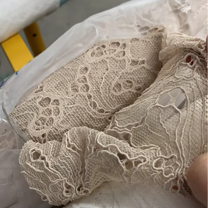 绝美米色龙骨蕾丝 连衣裙布料 幅宽145cm