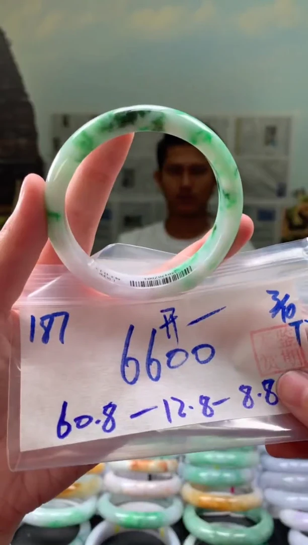 未镶嵌手镯翡翠开****己翡翠手镯 下单联系小耳机#187