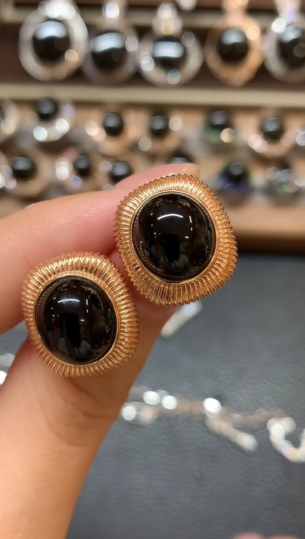 18K金镶嵌翡翠耳饰a134