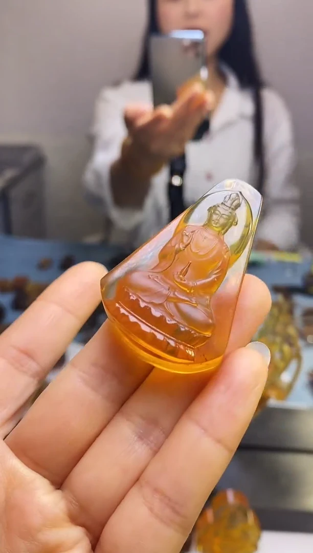 【闪购商品】琥珀颈饰未镶嵌SN4-69（观音）