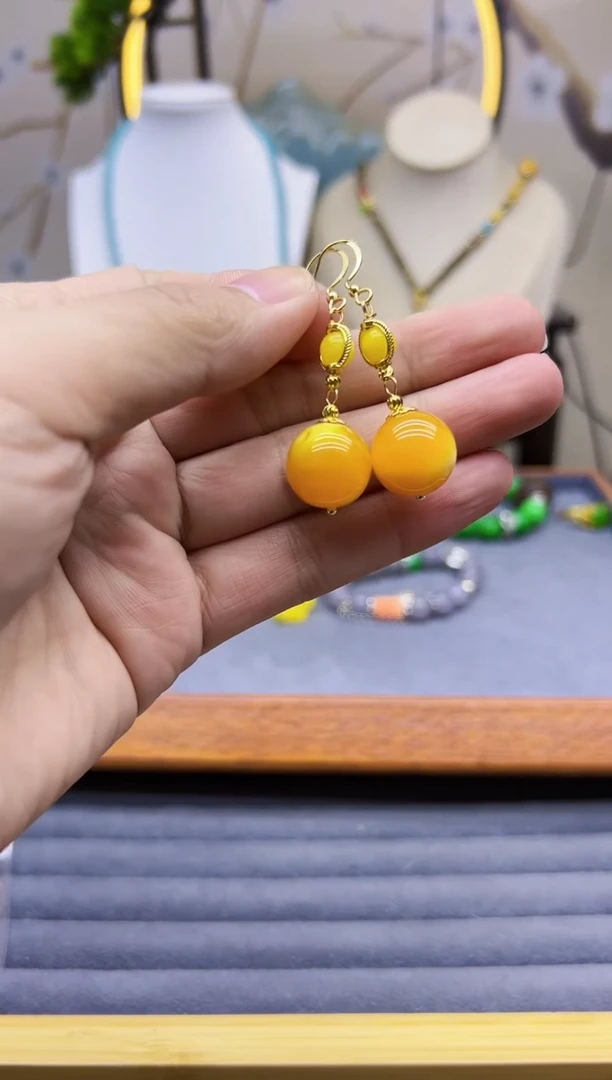 【闪购商品】蜜蜡耳饰14K金镶嵌E208````````