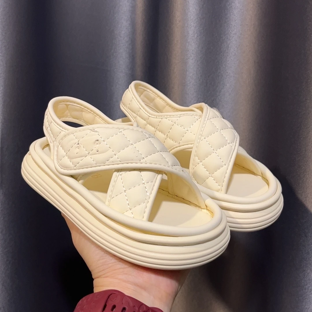 6181 女童鞋子凉鞋2025夏季新款儿童软底沙滩鞋小女孩公主鞋轻便