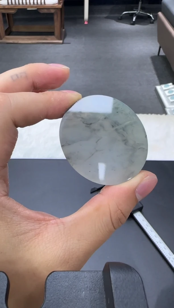 颈饰未镶嵌翡翠天然翡翠A货孤品一件