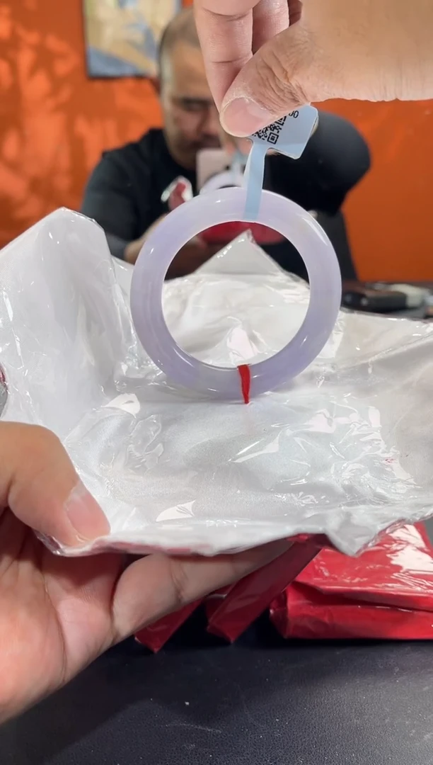 未镶嵌手镯翡翠8