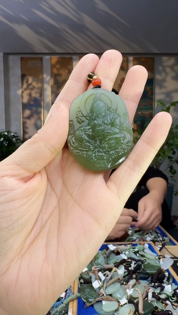 未镶嵌和田玉挂件拍一发一