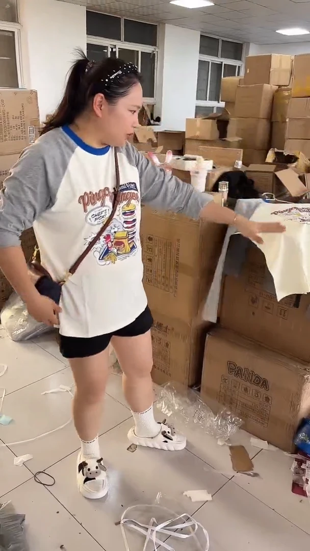 织物琪老板女包2号店超好看发图片款衣服