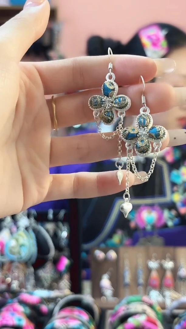 织绣艺枝独绣手工饰品267