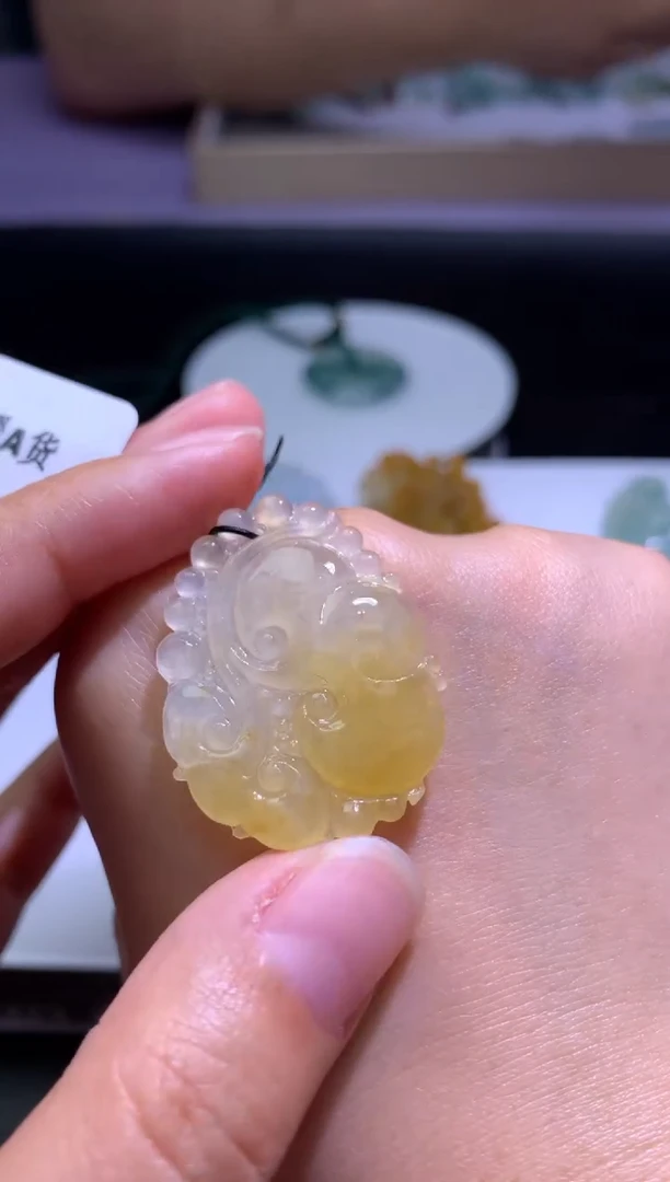 定制翡翠未镶嵌毛货