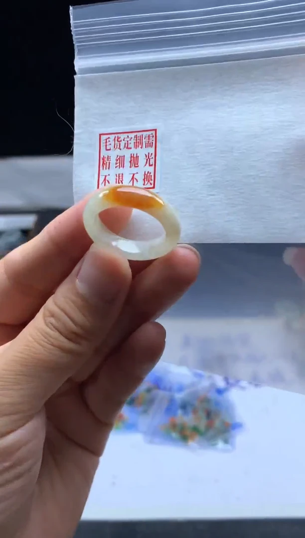 未镶嵌定制翡翠毛货需精细抛光戒圈 18#