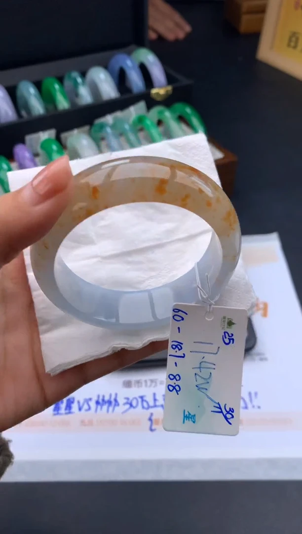 未镶嵌手镯翡翠翡翠自带#送人#，假一赔三