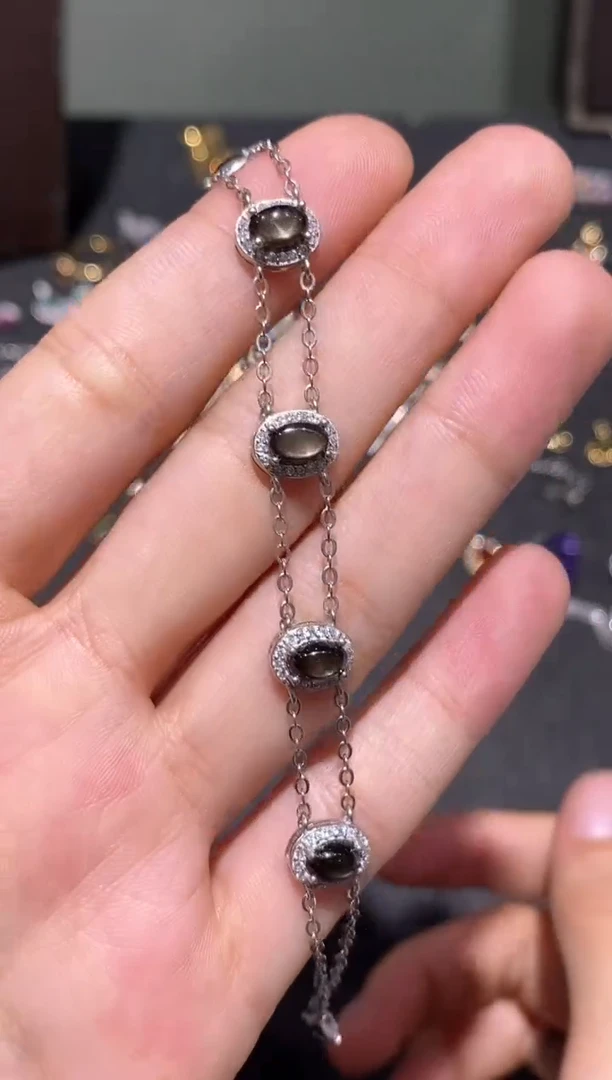 颈饰蓝宝石银S925镶嵌手链