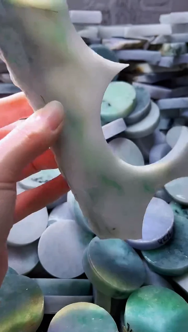 裸石翡翠天然翡翠A货古 南 791