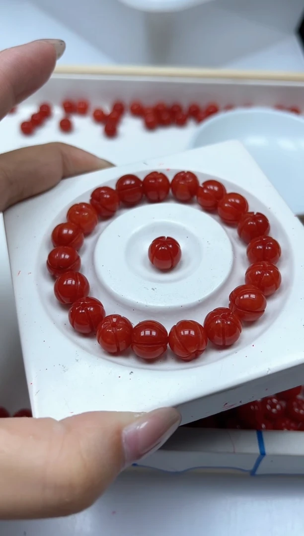 南红玛瑙散珠未镶嵌M579柿子南红 南花珠 10mm10个9.9元