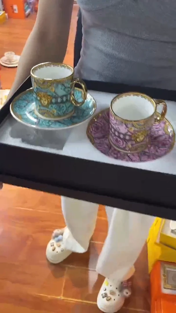杯鸿辉家品牌瓷器，京东包邮！