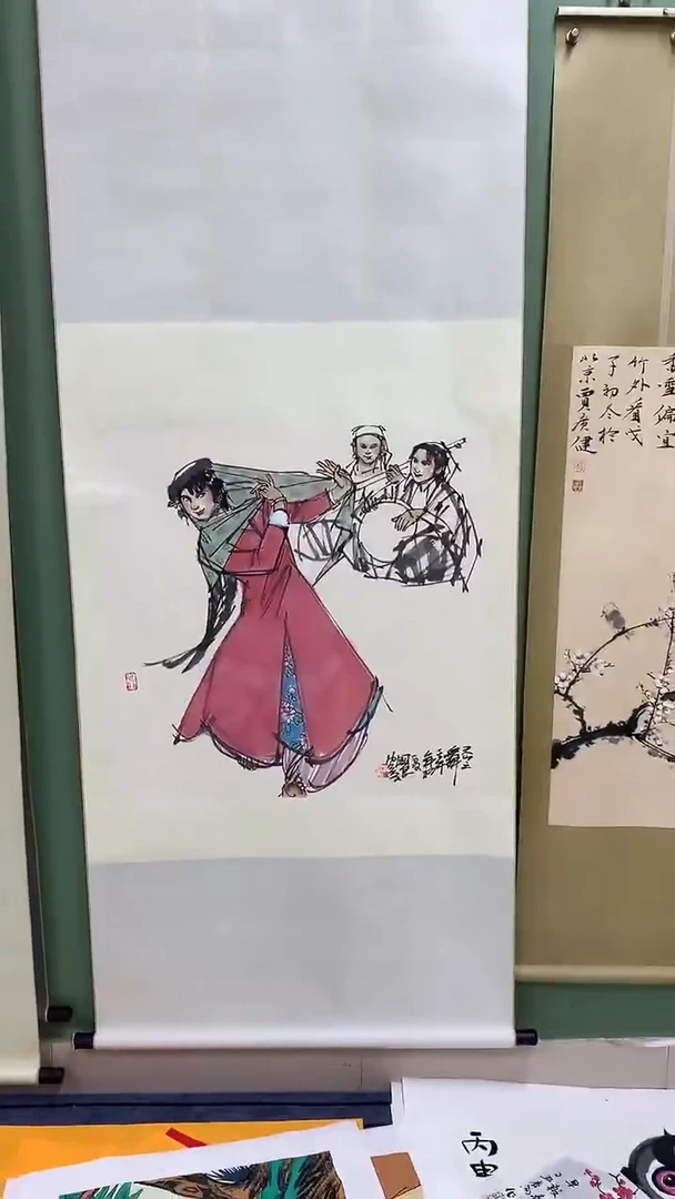 竖款精品斗方人物美女卷轴
