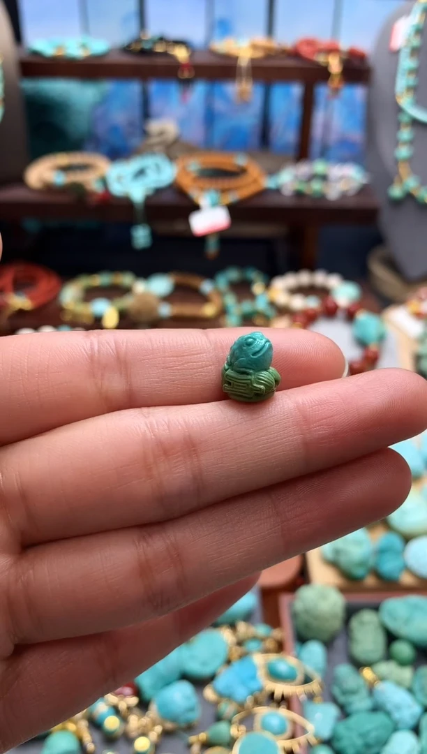 未镶嵌绿松石挂件精工绿松石金蟾