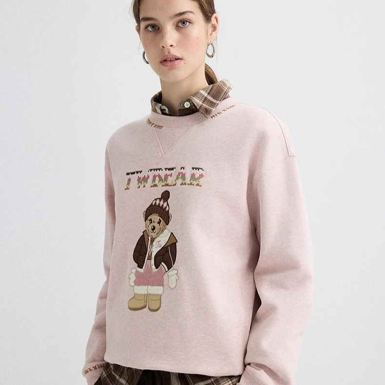 TeenieWeenie2025秋季新款大熊撞色刺绣拼接圆领上衣TTMA254VC3K