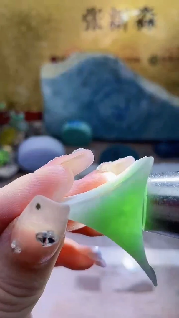 未镶嵌挂件翡翠小梦200