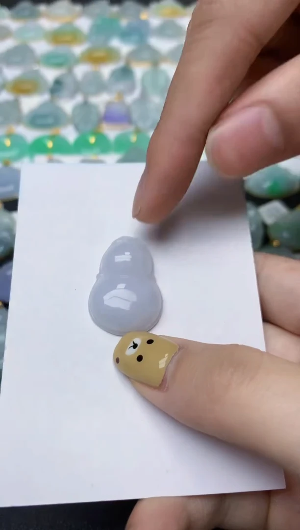 翡翠未镶嵌颈饰天然翡翠A货