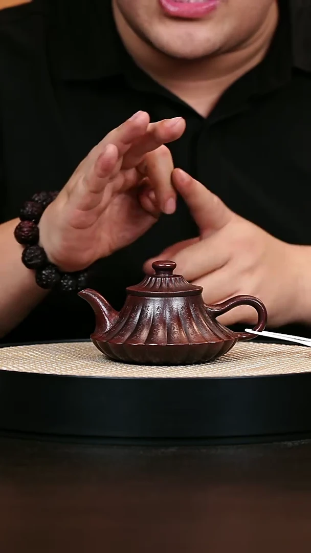 茶壶紫砂筋纹云炉 铁血红砂