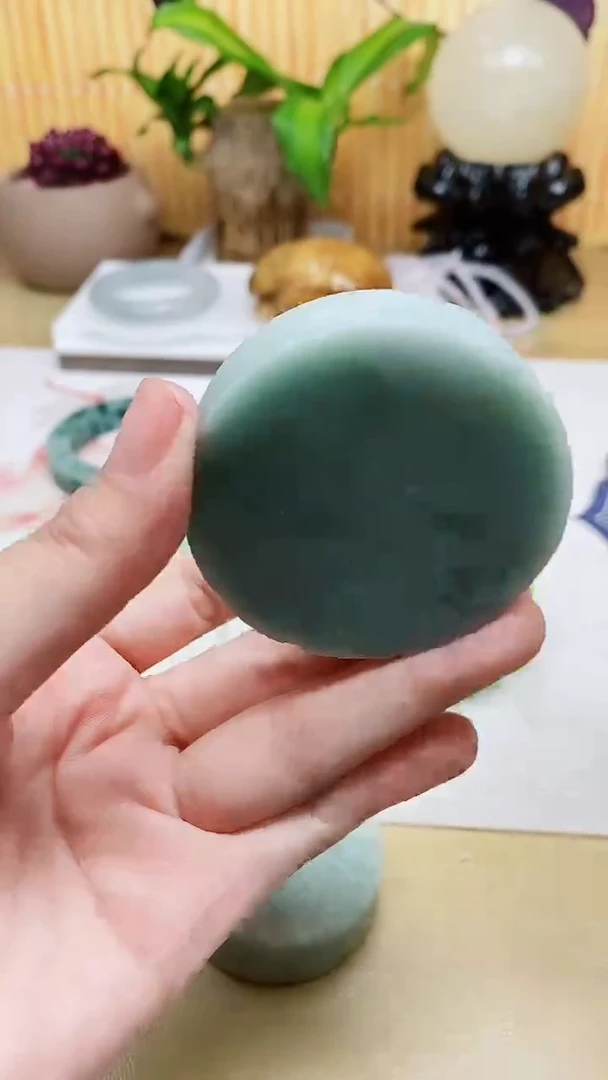 翡翠未镶嵌颈饰翡翠216