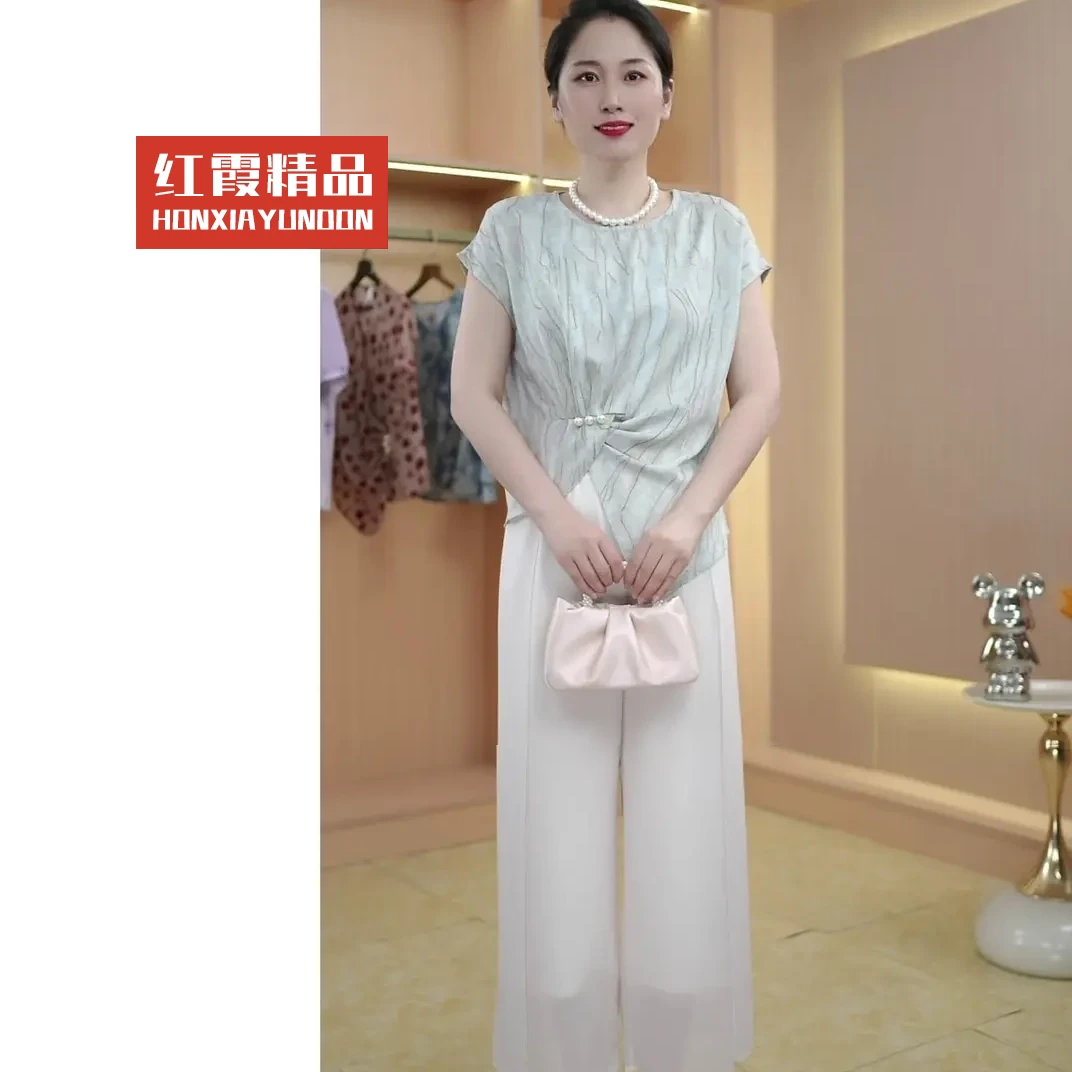 2025夏季新款中老年女装上衣小衫时尚宽松型九分裤减龄休闲洋气