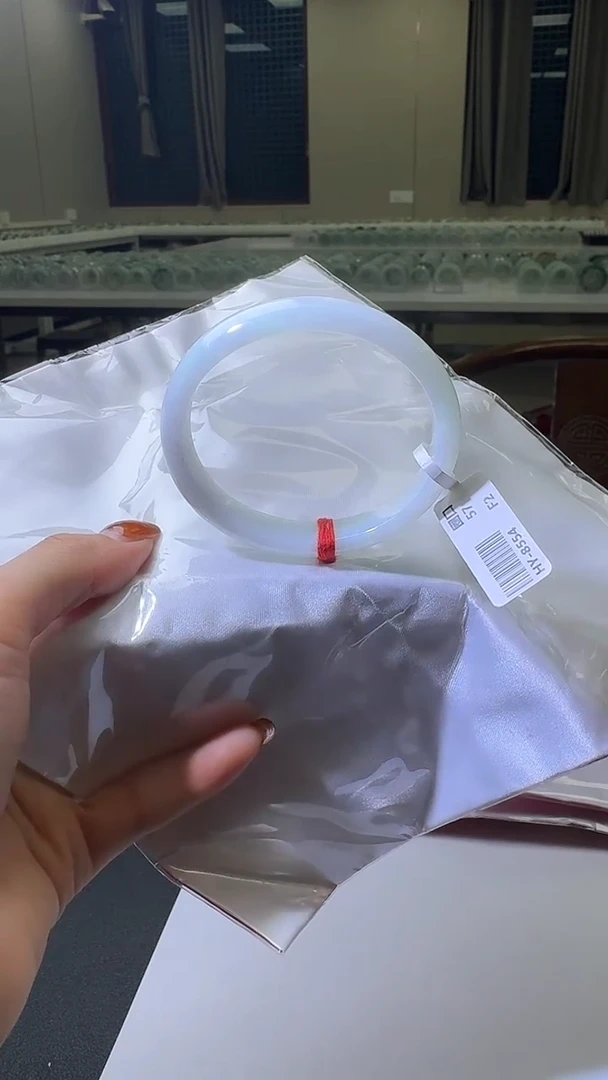 未镶嵌手镯翡翠缅甸天然A货翡翠手镯