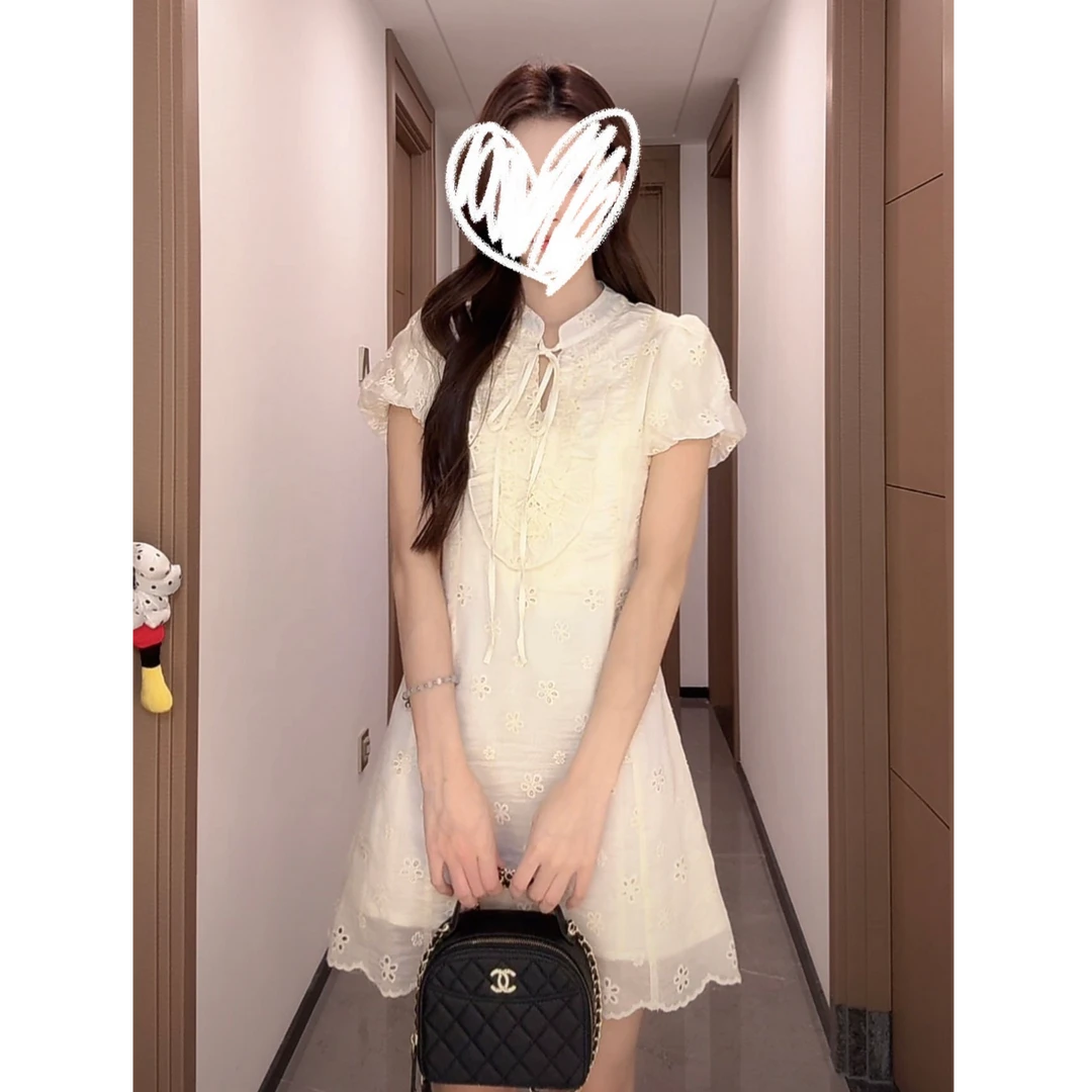 纯色法式气质显瘦短袖短裙夏季新款设计感小个子连衣裙8183