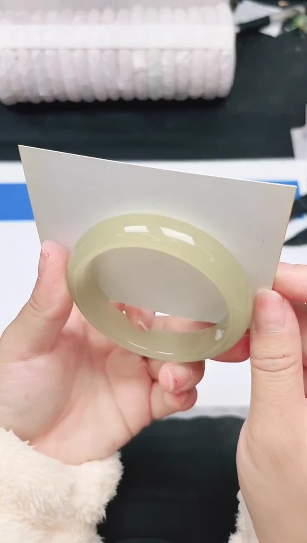 未镶嵌手镯石英质玉41-55