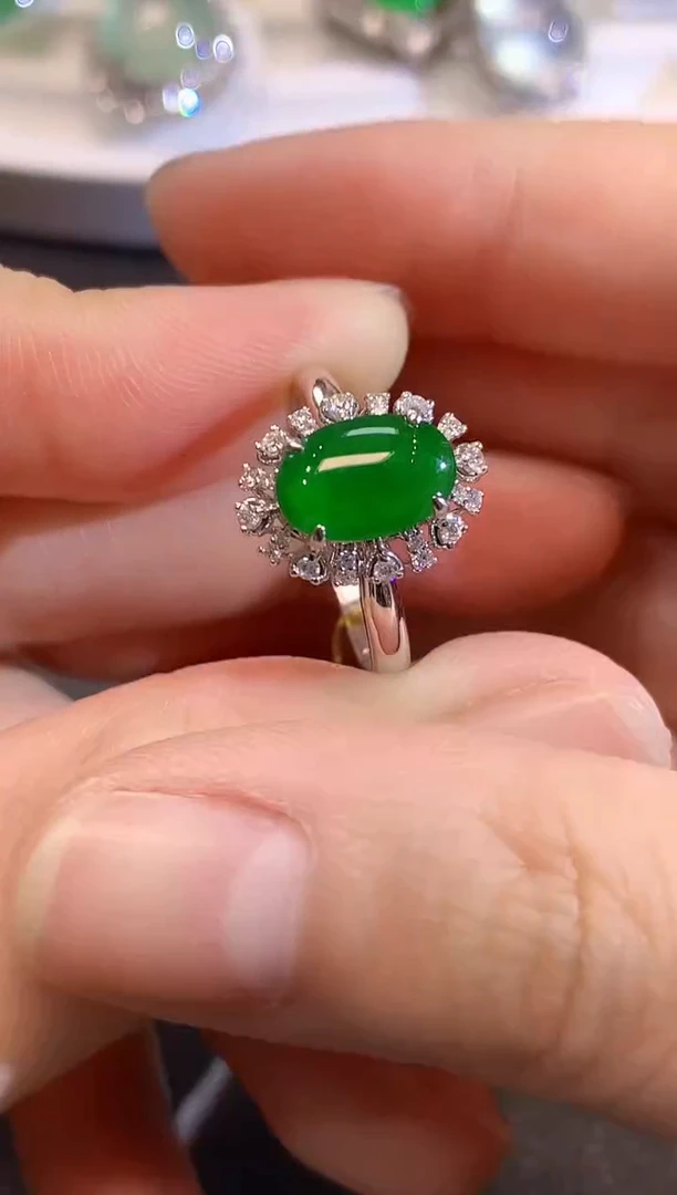 18K金镶嵌戒指翡翠A20 多样性发货一件